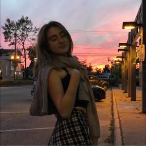 Meet your Posher, Émy